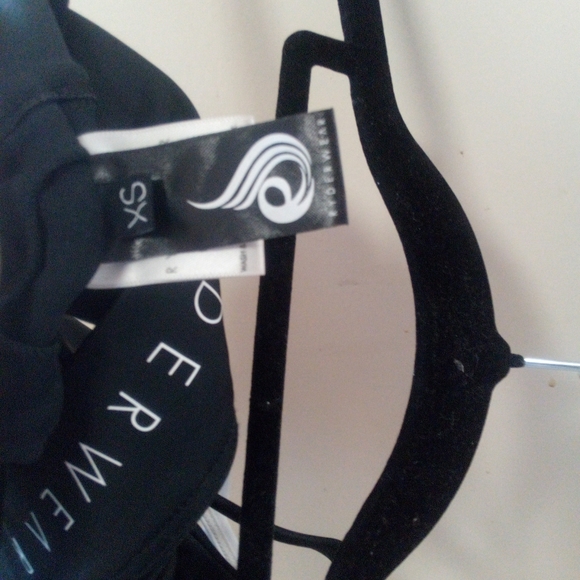 Ryder wear Black strappy gym crop/sportsbra size XS - Picture 5 of 6